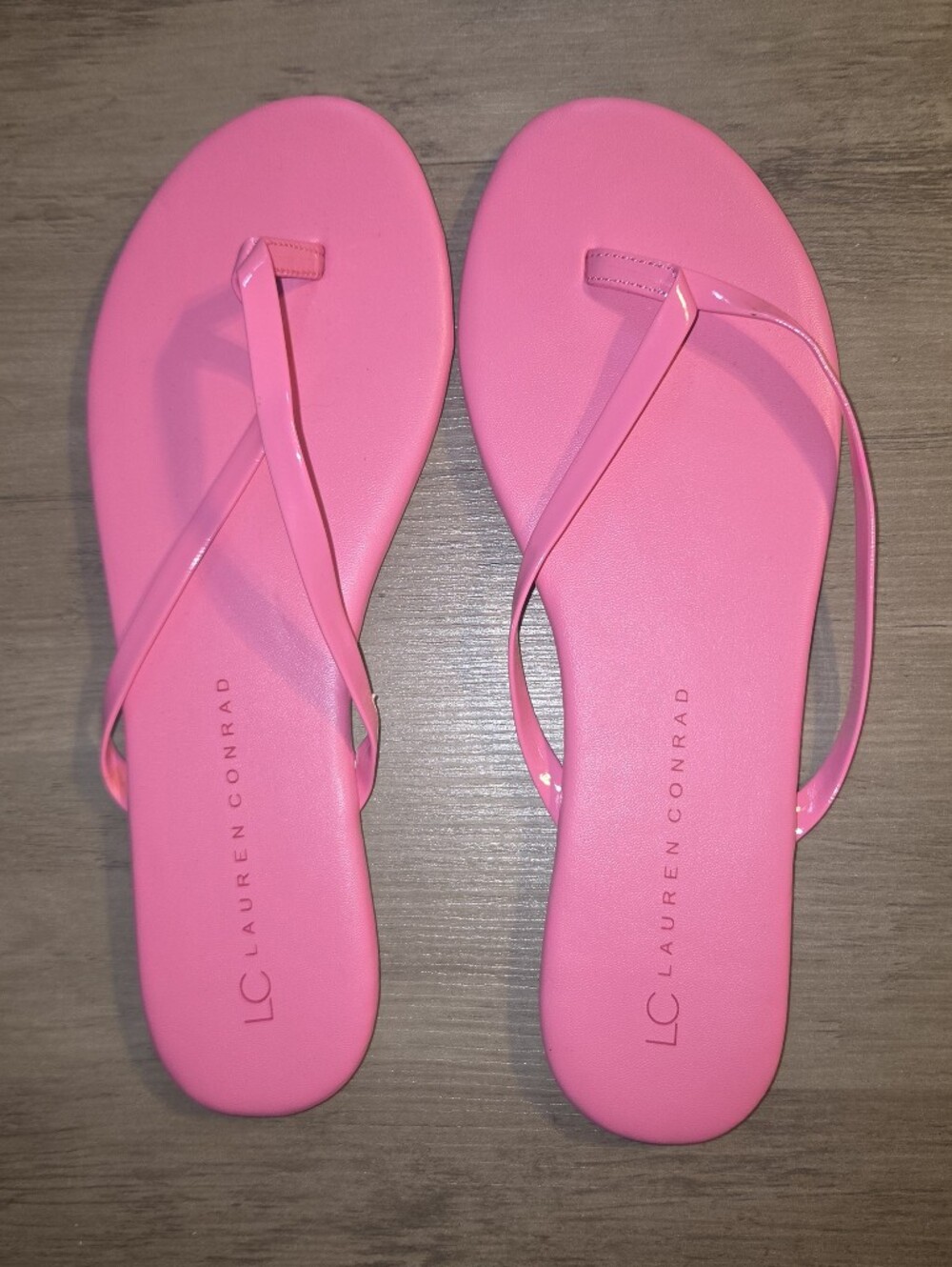 LC Lauren Conrad Bright Pink Thong Sandals